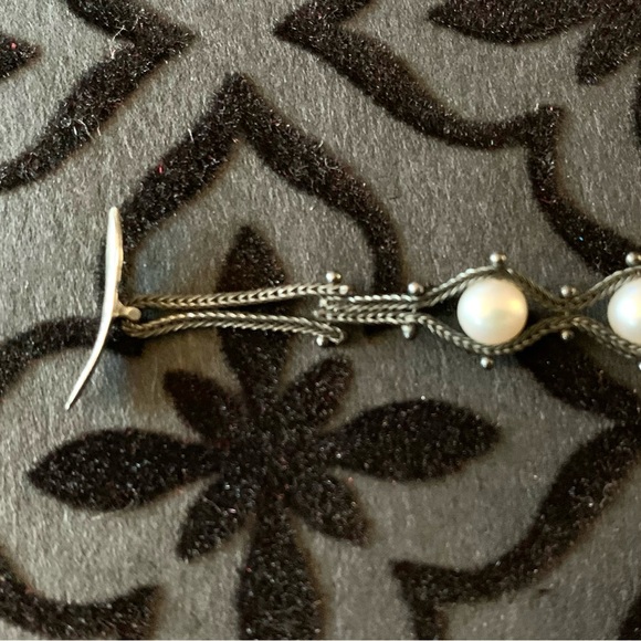 Holiday SALE - 🎄🎄🎄🎄Ten Thousand Things Scallop Silver/Pearl Bracelet - Picture 6 of 9